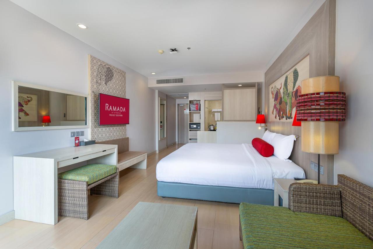 Ramada By Wyndham Phuket Deevana Patong Екстер'єр фото